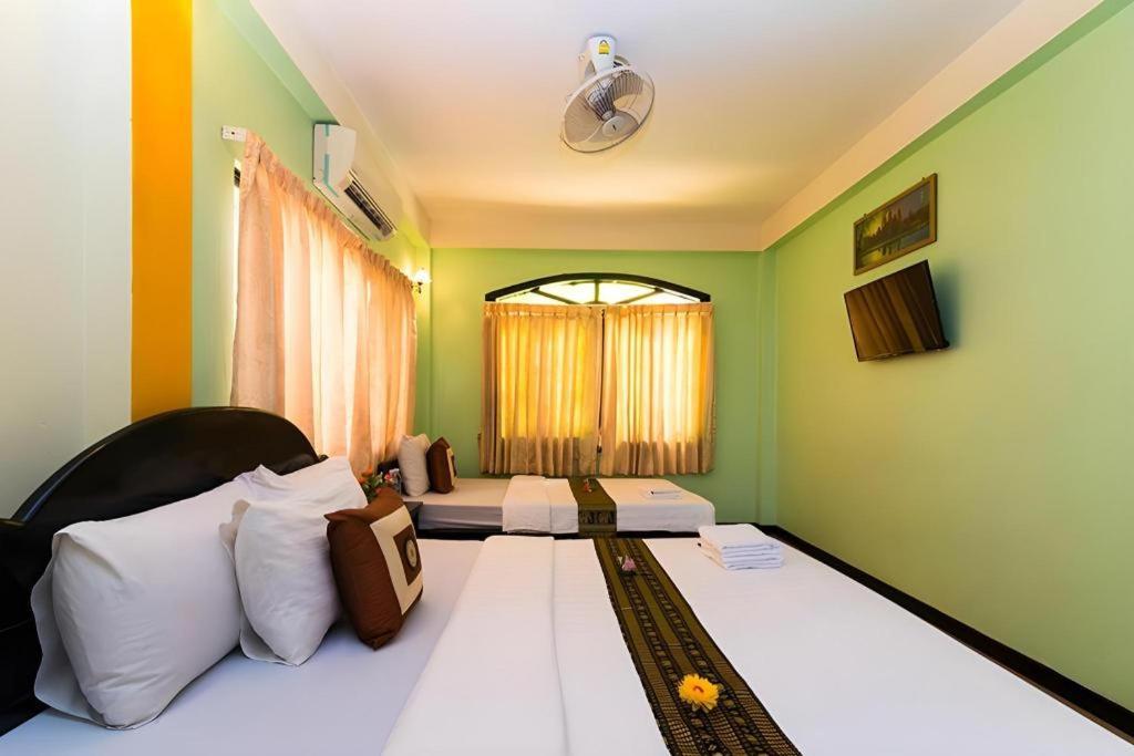 Happy Zone Hostel Siem Reap Luaran gambar