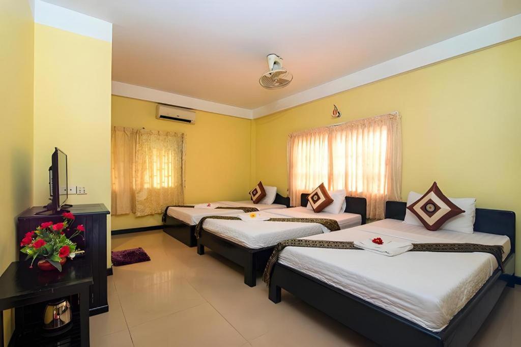 Happy Zone Hostel Siem Reap Luaran gambar