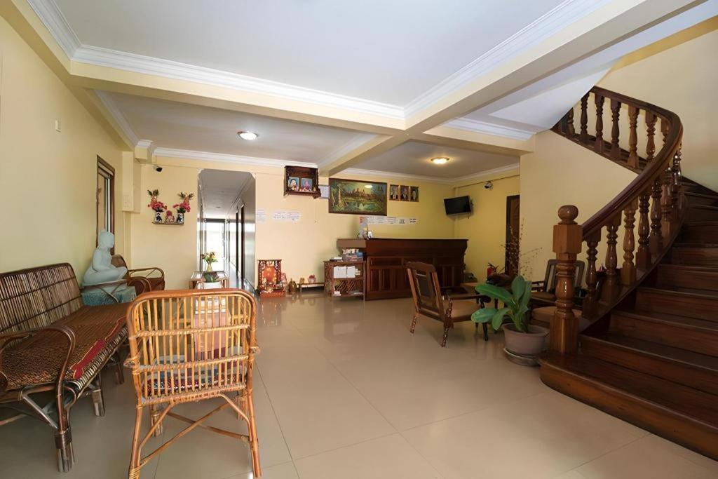 Happy Zone Hostel Siem Reap Luaran gambar