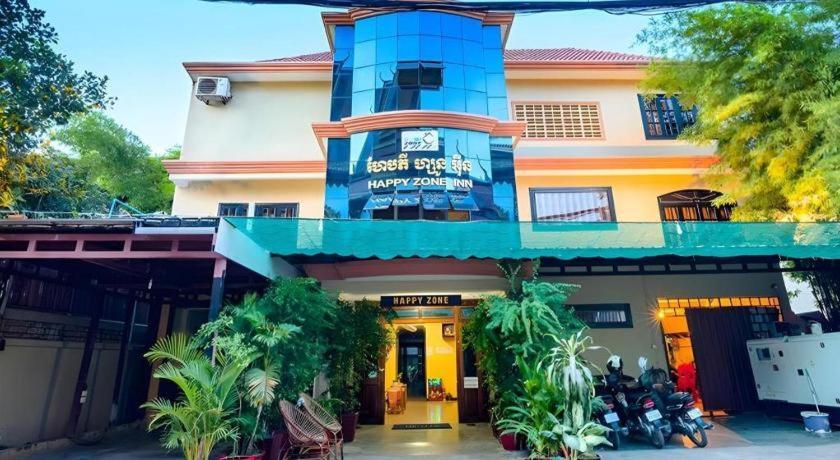 Happy Zone Hostel Siem Reap Luaran gambar