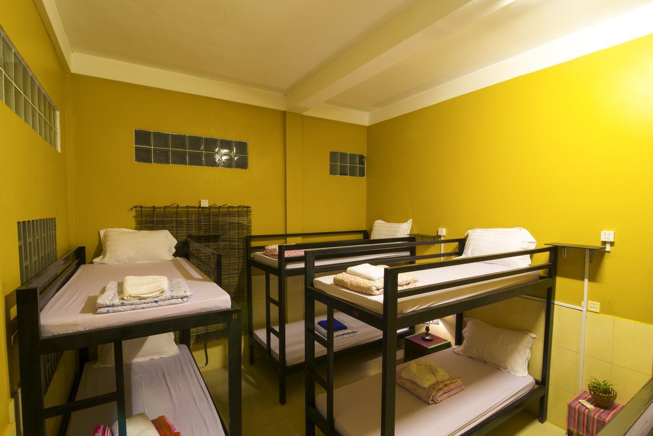 Happy Zone Hostel Siem Reap Luaran gambar